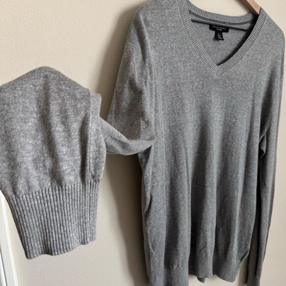 Banana Republic Men Gray Silk Linen Blend V-Neck Longsleeve Top Shirt Size Large - Picture 4 of 11